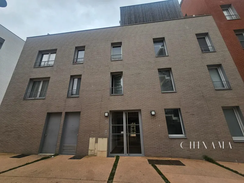 Appartement à Romainville, photo 2