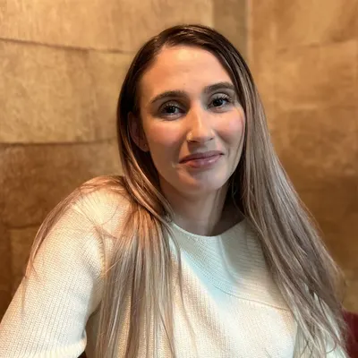 Élodie Huttenschmitt, Agent commercial immobilier