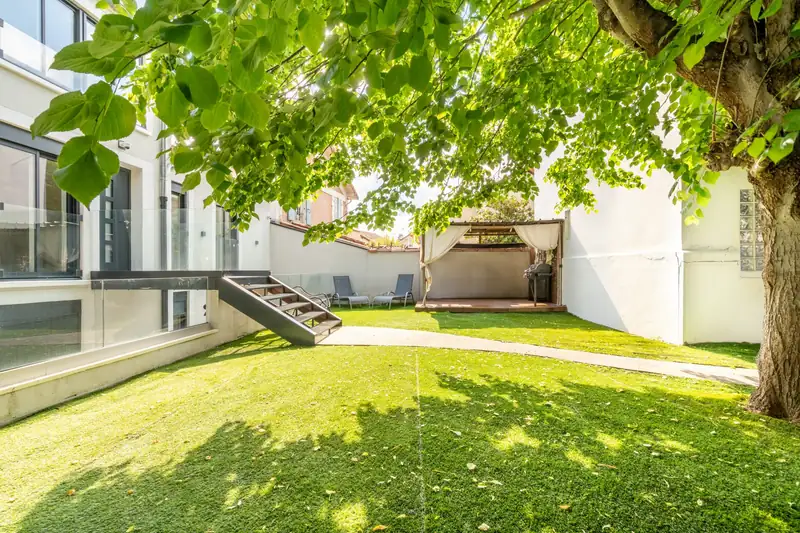 Maison avec jardin en gestion locative dans le Val-de-Marne